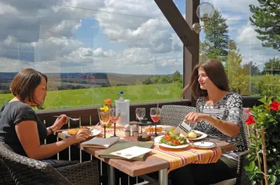 Essen im Hotel oder in der Nähe
