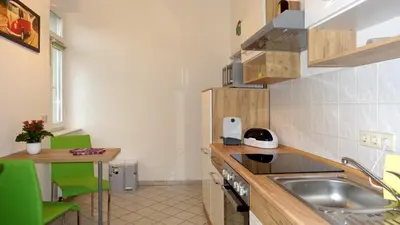 Küche/Küchenzeile in der Unterkunft Pirna/Dohna, 2 R.-Wohnung in Mehrfamilienhaus