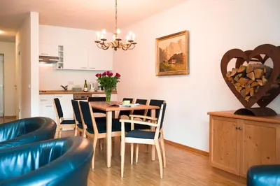 Ein Sitzbereich in der Unterkunft Apparthotel Bad Schandau by STEIGER Hotels