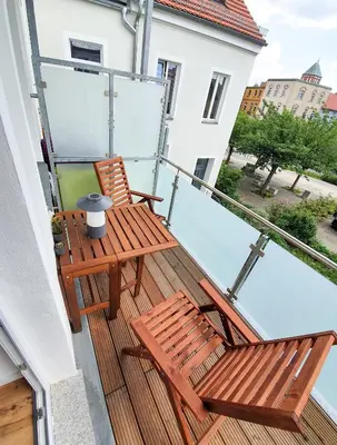 Ein Balkon oder eine Terrasse in der Unterkunft PB Ferienwohnungen - FeWo 4 - Stilvoll eingerichtetes Studio im Herzen Senftenbergs