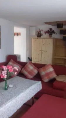 Ein Sitzbereich in der Unterkunft Ferienwohnungen Langer