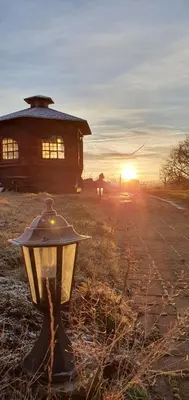 Blick auf den Sonnenuntergang/Sonnenaufgang von der Pension aus oder aus der Nähe