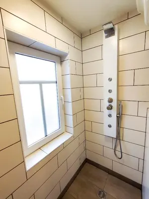 Ein Badezimmer in der Unterkunft Bungalow Alex