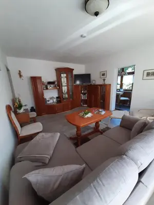 Ein Sitzbereich in der Unterkunft Ferienwohnung Morgensonne Kurort Rathen