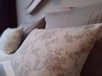 Ein Bett oder Betten in einem Zimmer der Unterkunft Restaurant & Hotel Zur Falkenhöhe