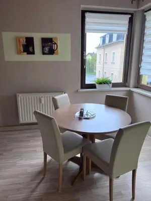 Ein Sitzbereich in der Unterkunft Ferienwohnung Bella in Heidenau bei Dresden
