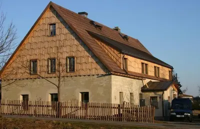 Das Gebäude in dem sich die Ferienwohnung befindet