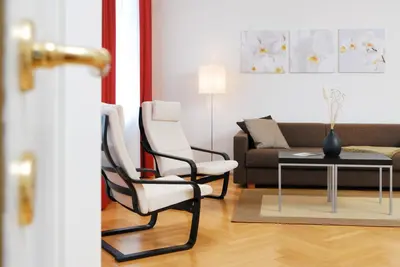 Ein Sitzbereich in der Unterkunft Aparthotel am Zwinger