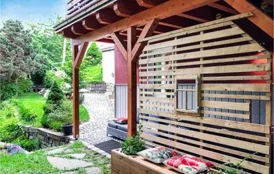 Ein Garten an der Unterkunft Amazing Home In Pulsnitz With Kitchen