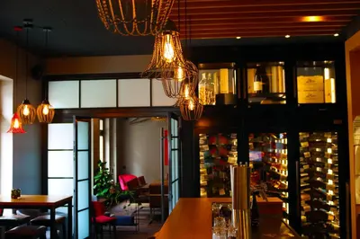 Ein Sitzbereich in der Unterkunft alexxanders Hotel & Boardinghouse, Restaurant