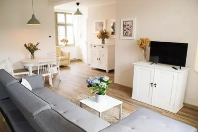 TV/Unterhaltungsangebot in der Unterkunft Urlaubsfreude Biedermann Haus Blumenglück - Hortensie