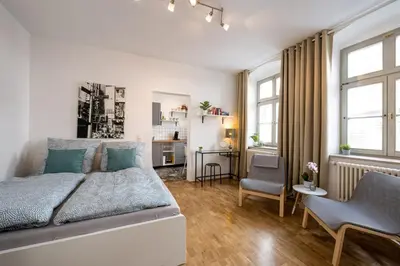 Ein Sitzbereich in der Unterkunft Altstadtwohnung in TOP-Lage nähe Zwinger (App2)