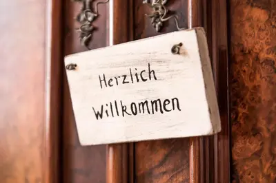 Ein Zertifikat, Auszeichnung, Logo oder anderes Dokument, das in der Unterkunft Hussi's Home ausgestellt ist