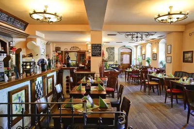 Ein Restaurant oder anderes Speiselokal in der Unterkunft Berggasthof Butterberg