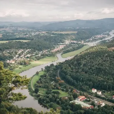 FeWo in ruhiger Lage am Wanderweg zum Lilienstein