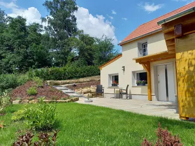 Ein Garten an der Unterkunft Ferienhaus Richtermühle
