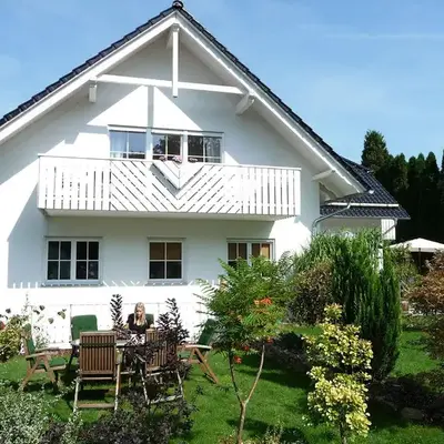 Ferienhaus Villa Maria - Ferienwohnung Chippendale