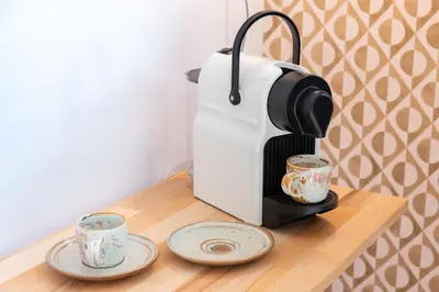 Kaffee-/Teezubehör in der Unterkunft Stilvolles Apartment - Balkon, Netflix, Nespresso, Zentral, Messe