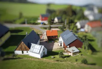 Das Gebäude in dem sich die Ferienwohnung befindet