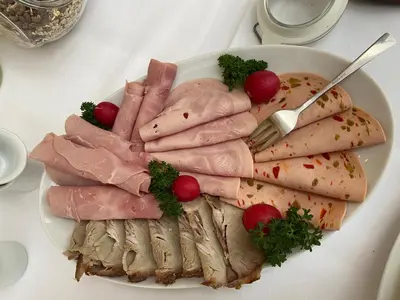 Essen im Privatzimmer oder in der Nähe