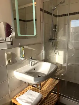 Ein Badezimmer in der Unterkunft Schöna Urlaub
