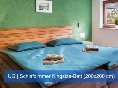 Ein Sitzbereich in der Unterkunft Ferienhaus Elbharmonie - Hunde willkommen, Garten vollständig umzäunt, Pool, Kamin und Spielzimmer - super für Familientreffen