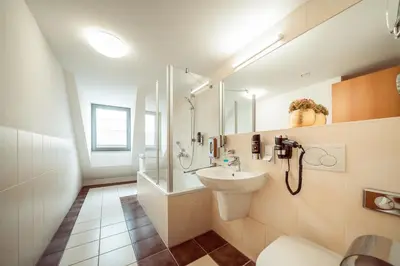 Ein Badezimmer in der Unterkunft Familienapartment Am Neumarkt ll