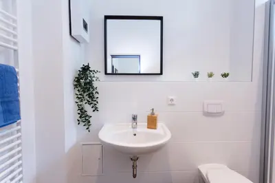 Ein Badezimmer in der Unterkunft FullHouse - Chemnitz - R11 Apartments - Marketplace