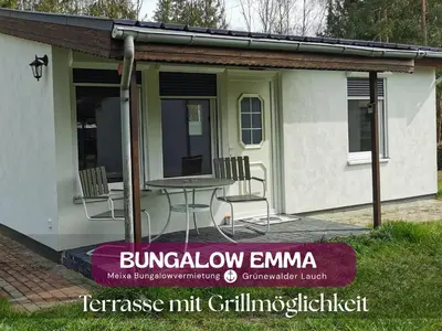 Das Gebäude in dem sich das Ferienhaus befindet