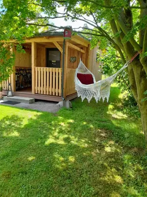 Ein Garten an der Unterkunft Ferienhaus Helmig