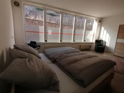 Ein Bett oder Betten in einem Zimmer der Unterkunft City Apartment #1 bei der Porzellan Manufaktur
