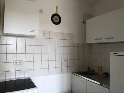 Küche/Küchenzeile in der Unterkunft Apartment in Chemnitz für Handwerker