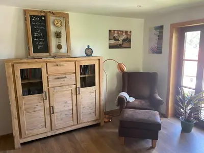 Ein Sitzbereich in der Unterkunft Ferienwohnung Lichterhof