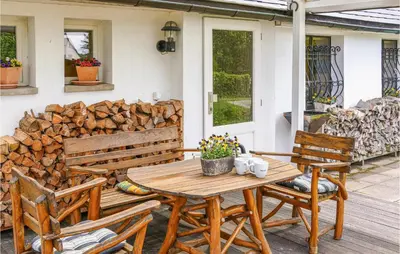 Ein Sitzbereich in der Unterkunft 1 Bedroom Beautiful Home In Tharandt