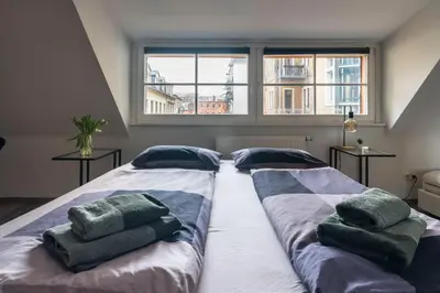 Ein Bett oder Betten in einem Zimmer der Unterkunft Privates ruhiges Haus im Herzen der Neustadt