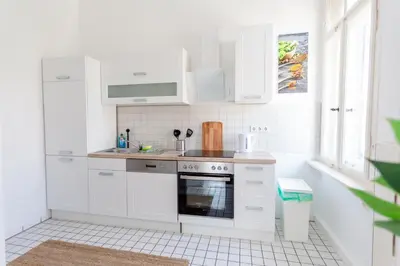 Küche/Küchenzeile in der Unterkunft FullHouse - Chemnitz - Z74 - 3 Bedrooms - SmartTV - Nespresso