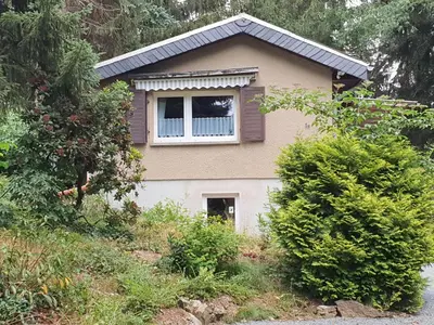 Ein Garten an der Unterkunft Jägerhaus