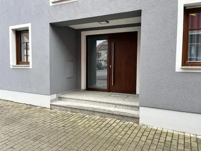 Eine Fassade oder ein Eingang zu Stadtquartier Wittichenau mit Sauna