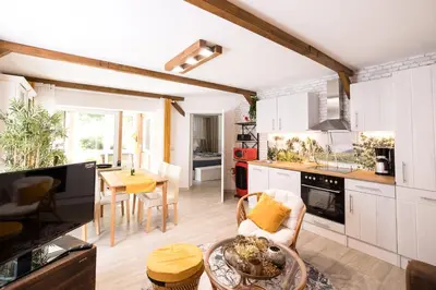 Küche/Küchenzeile in der Unterkunft Ferienwohnung ZUM WOHLFÜHLEN