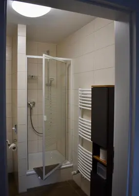 Ein Badezimmer in der Unterkunft Kontorhaus Senftenberg
