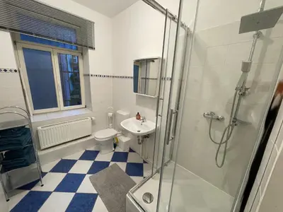 Ein Badezimmer in der Unterkunft Apartments Strehlen
