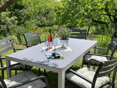 Ein Garten an der Unterkunft Haus Welzel