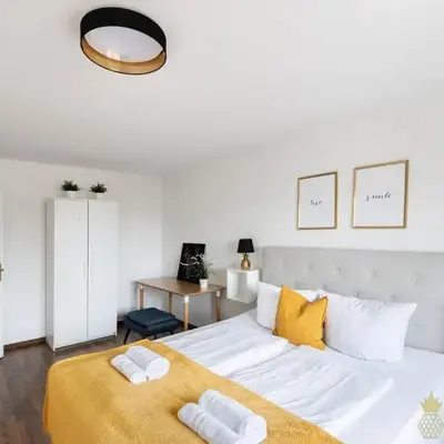 PINEAPPLE APARTMENTS - Dresden Mitte III - free parking