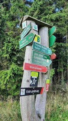 Ein Zertifikat, Auszeichnung, Logo oder anderes Dokument, das in der Unterkunft Ferienhaus Schellerhäusl ausgestellt ist