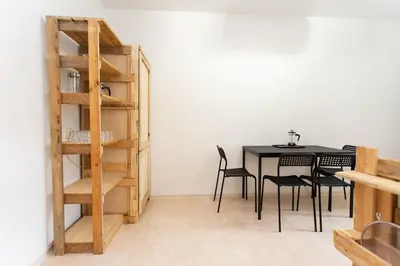 Grundriss der Unterkunft Schicke Wohnung mit 3 Schlafzimmern, vollausgestatteter Küche & Bad - Bettwäsche, Handtücher und WiFi inklusive