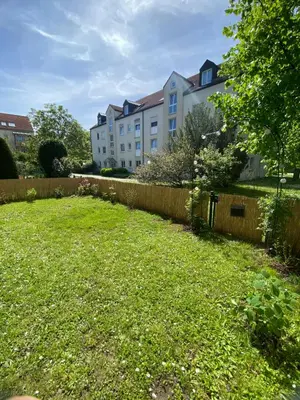 Ein Garten an der Unterkunft Ferienwohnung Gartenoase