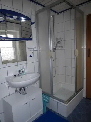 Ein Badezimmer in der Unterkunft Apartment Rumrich