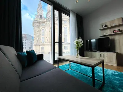 TV/Unterhaltungsangebot in der Unterkunft Panoramastudio mit Blick zur Frauenkirche
