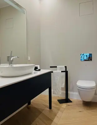 Ein Badezimmer in der Unterkunft Luxury Home / 3-Raum-Suite an der Frauenkirche / 2