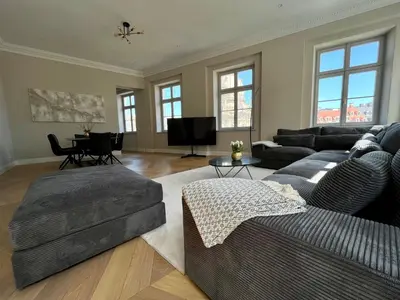 Ein Sitzbereich in der Unterkunft Luxury Home / 3-Raum-Suite an der Frauenkirche / 6